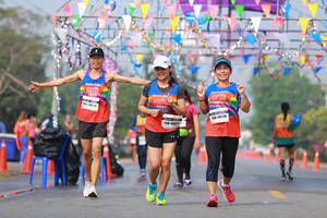 BIB: 2019, 2010, 4829, 4803
                            <button type="button" onclick="openModal(9904659)" class="btn btn-primary btn-sm float-right btn-popup" data-toggle="modal" data-target=".modal-high-quality">
                        <i class="fas fa-shopping-cart"></i> Add to Cart
                    </button>
                                            <button type="button" onclick="isThisMe(9904659, true)" class="btn btn-success btn-sm float-right btn-popup btn-isme hidden" data-toggle="tooltip" data-placement="bottom" title="นี่คือรูปของคุณใช่ไหม คลิกที่นี่เพื่อเอาเข้าอัลบั้ม">
                        <i class="fas fa-plus"></i> Add to album
                    </button>
                    <button type="button" onclick="isThisMe(9904659, false)" class="btn btn-warning btn-sm float-right btn-popup btn-isnotme hidden">
                        <i class="fas fa-ban"></i> Remove from album
                    </button>